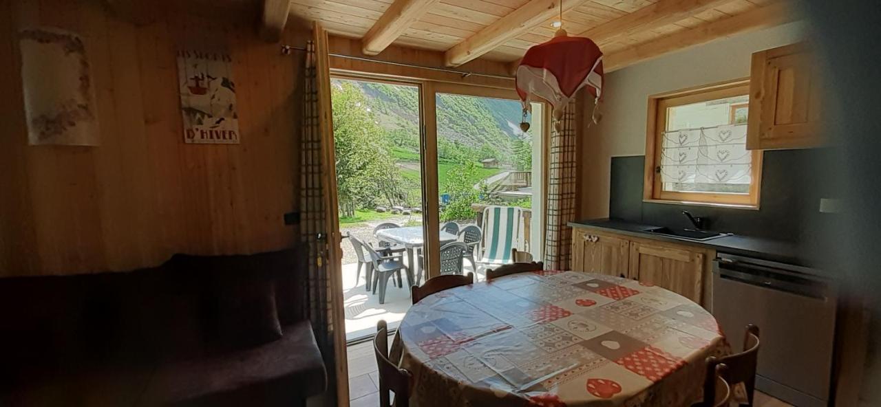 A La Pastourelle Hotel Бонвал-сюр-Арк Екстериор снимка